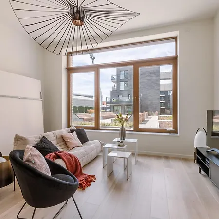 Beautiful And Bright With Terrace Apartment Ostend