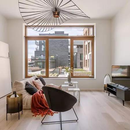 Apartment Beautiful And Bright With Terrace *