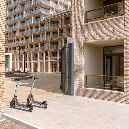 Beautiful And Bright With Terrace Apartment Ostend