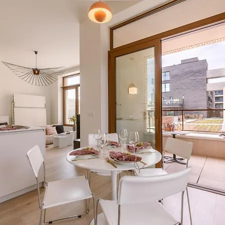 Beautiful And Bright With Terrace Ostend